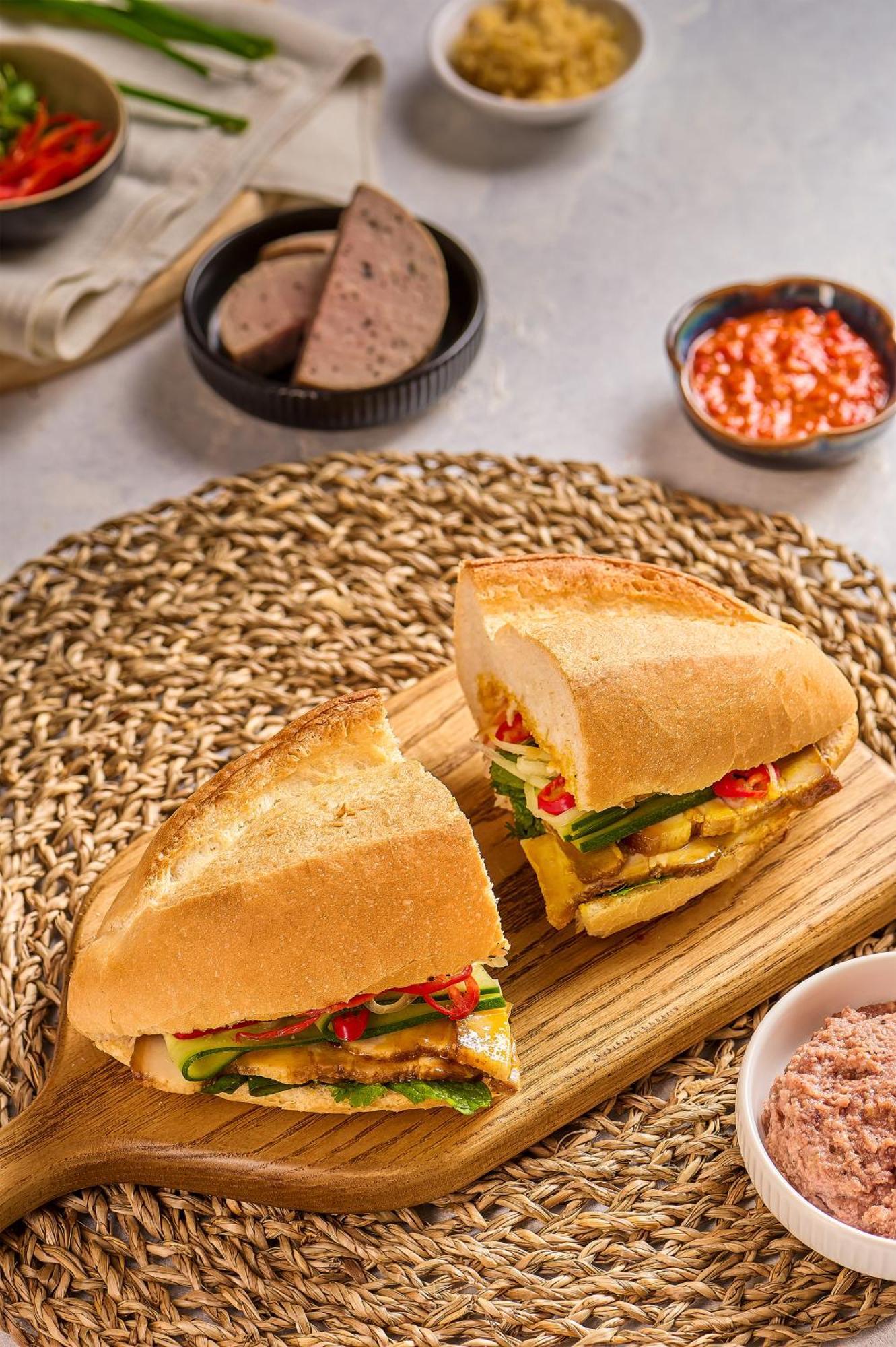 מלון Melia Vinpearl הואה מראה חיצוני תמונה A bahn mi